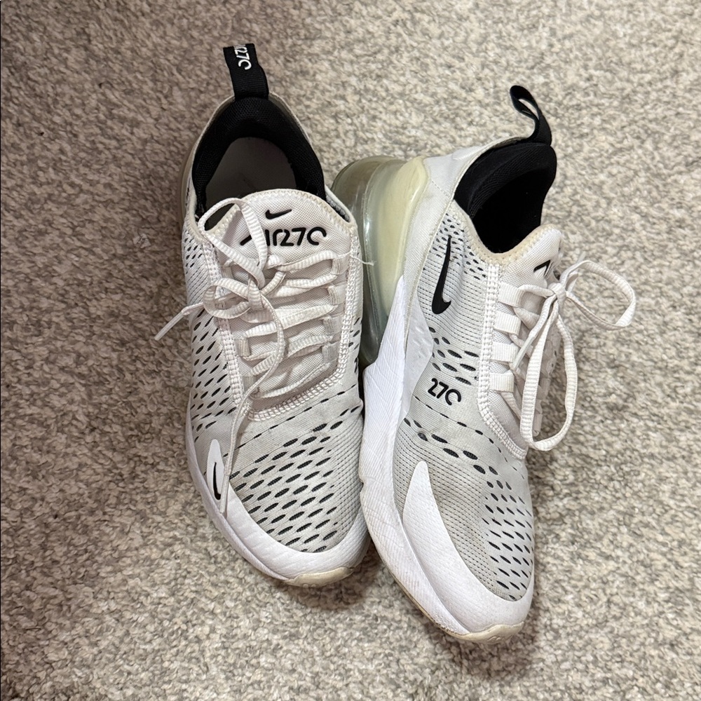 Nike Women’s Air Max 270